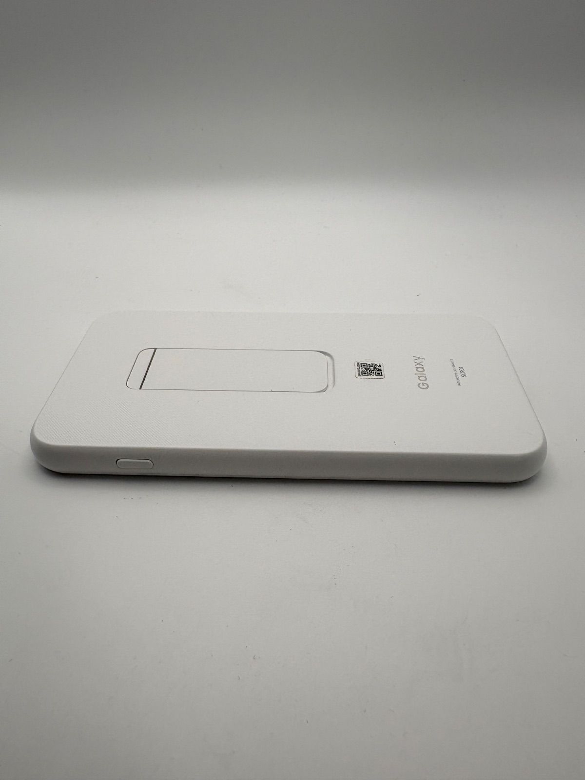 美品 Galaxy 5G Mobile Wi-Fi SCR01 ホワイト - メルカリ