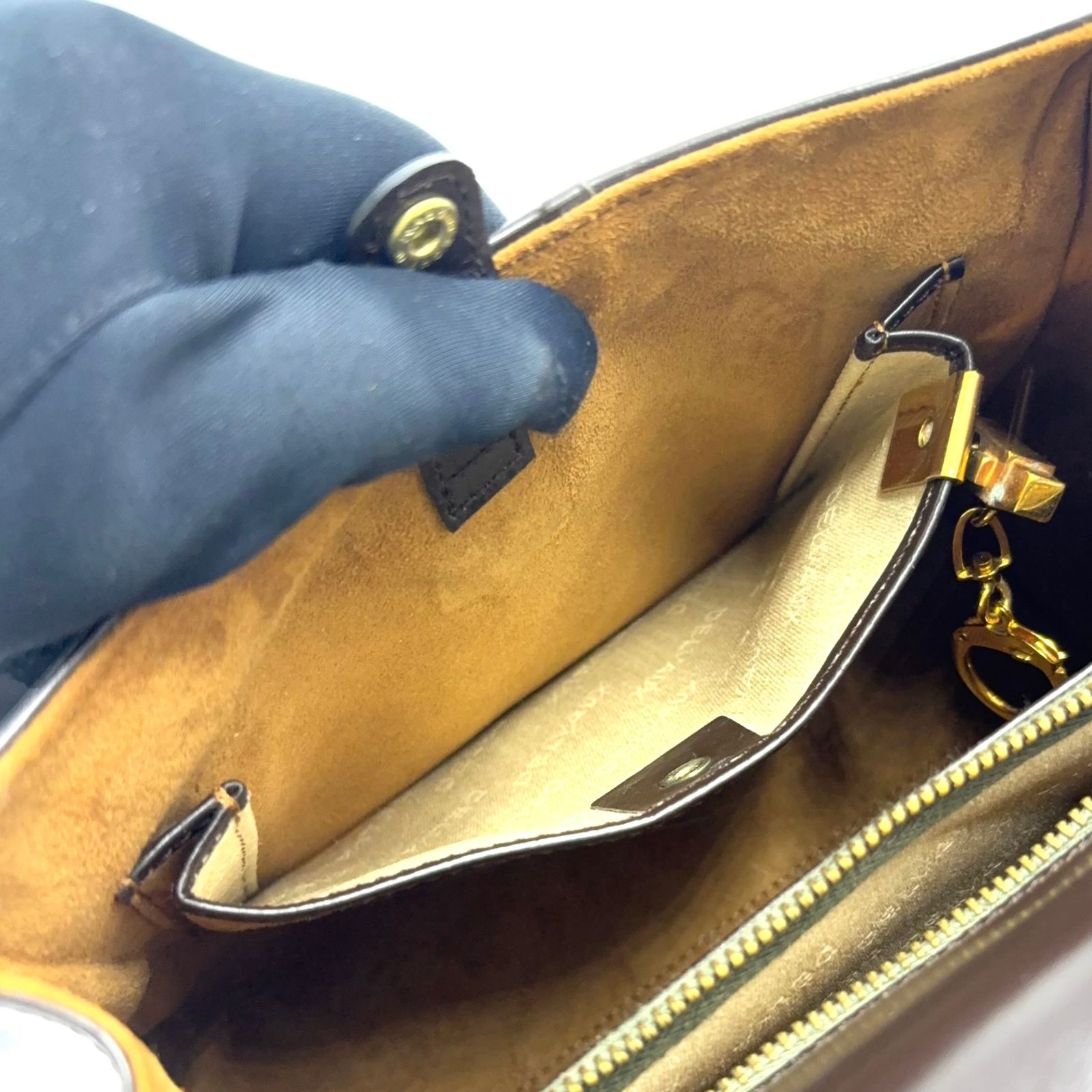 新着】DELVAUX ブリヨンPM レザー ダークブラウン ハンドバッグ