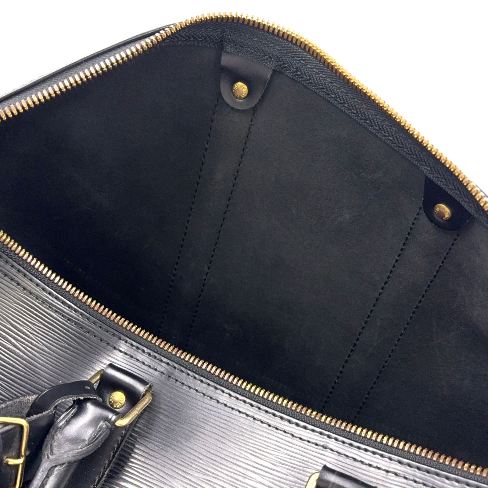 LOUIS VUITTON キーポル45 エピ エピ ノワール レザー ブラック