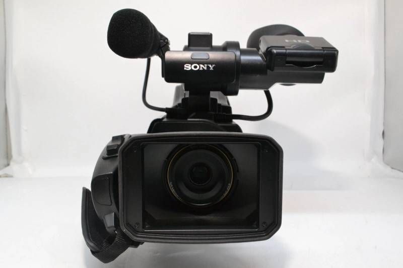 □【美品】 ソニー SONY HXR-MC2000J HDビデオカメラ 業務用