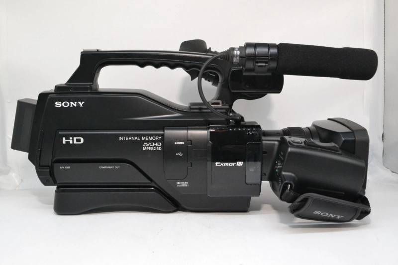 □【美品】 ソニー SONY HXR-MC2000J HDビデオカメラ 業務用