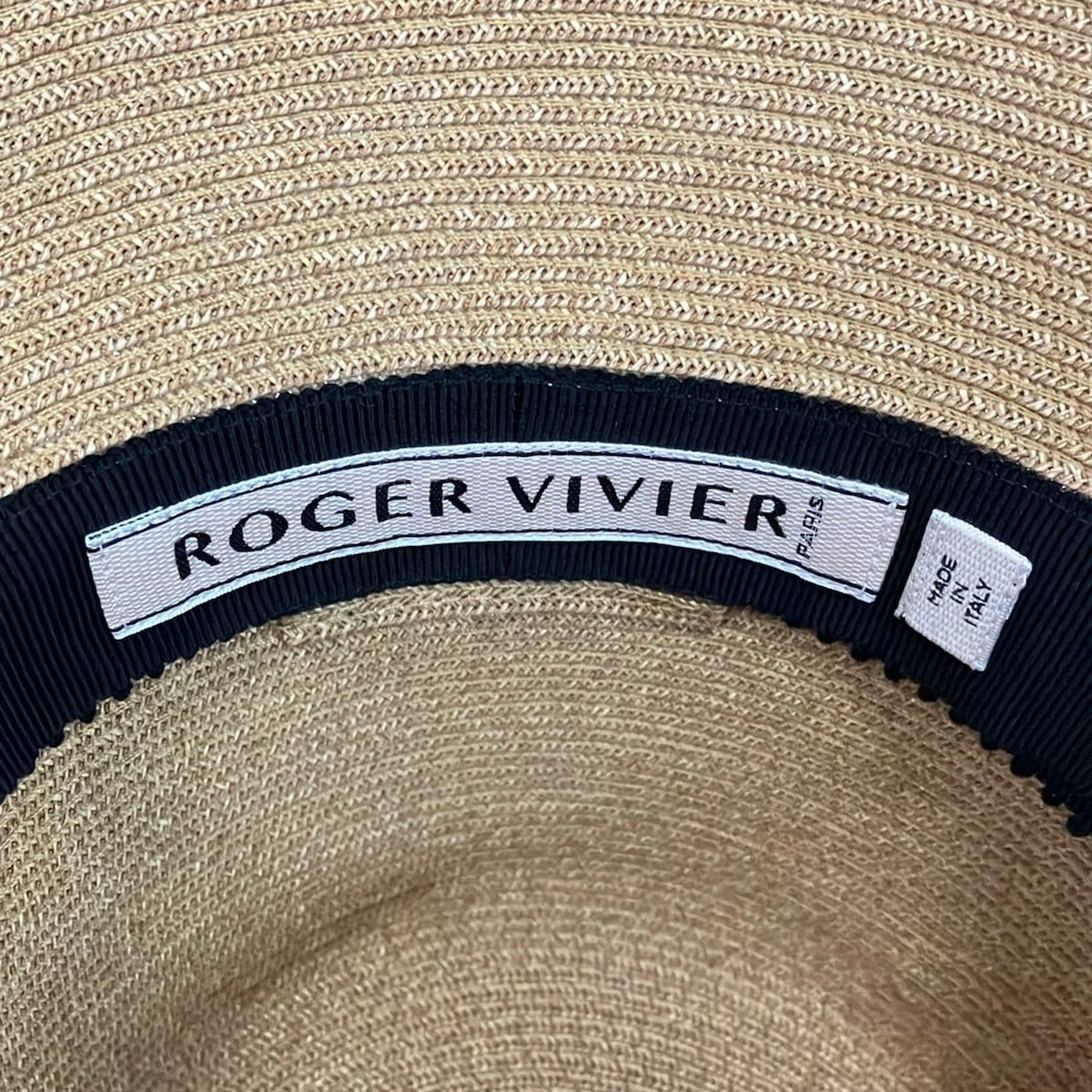 RogerVivier(ロジェヴィヴィエ) ハット M美品 - ベージュ×黒 ストローハット/ビジュー RogerVivier(ロジェヴィヴィエ) ハット M美品 - ベージュ×黒 ストローハット/ビジュー