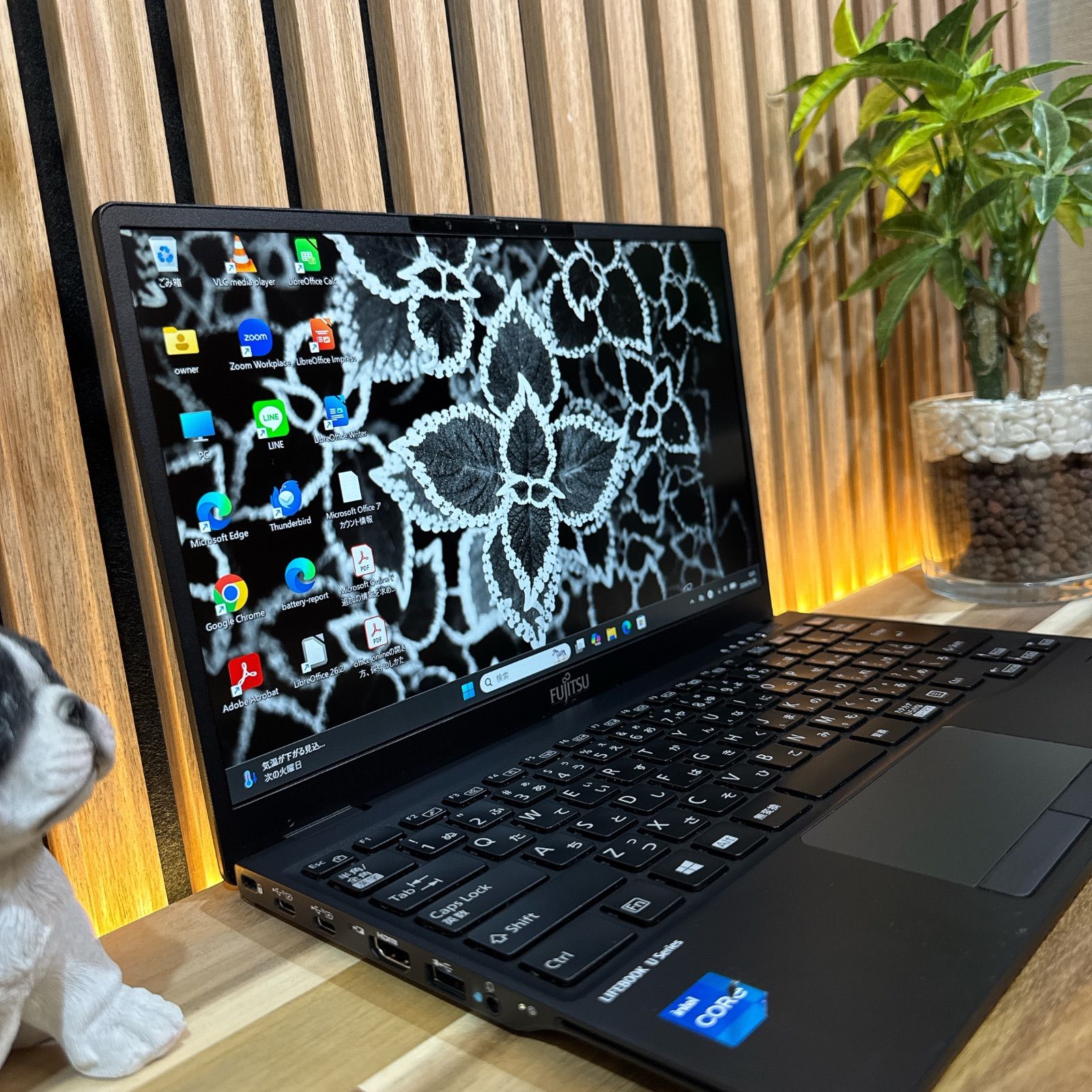 ☆美品☆ 富士通 LIFEBOOK U9311 Core i5 office 2026年6月】u9311の