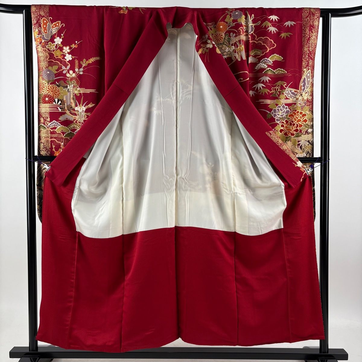 美品】 振袖 身丈155cm 裄丈62.5cm S 袷 蝶 牡丹 金彩 ぼかし 赤 正絹
