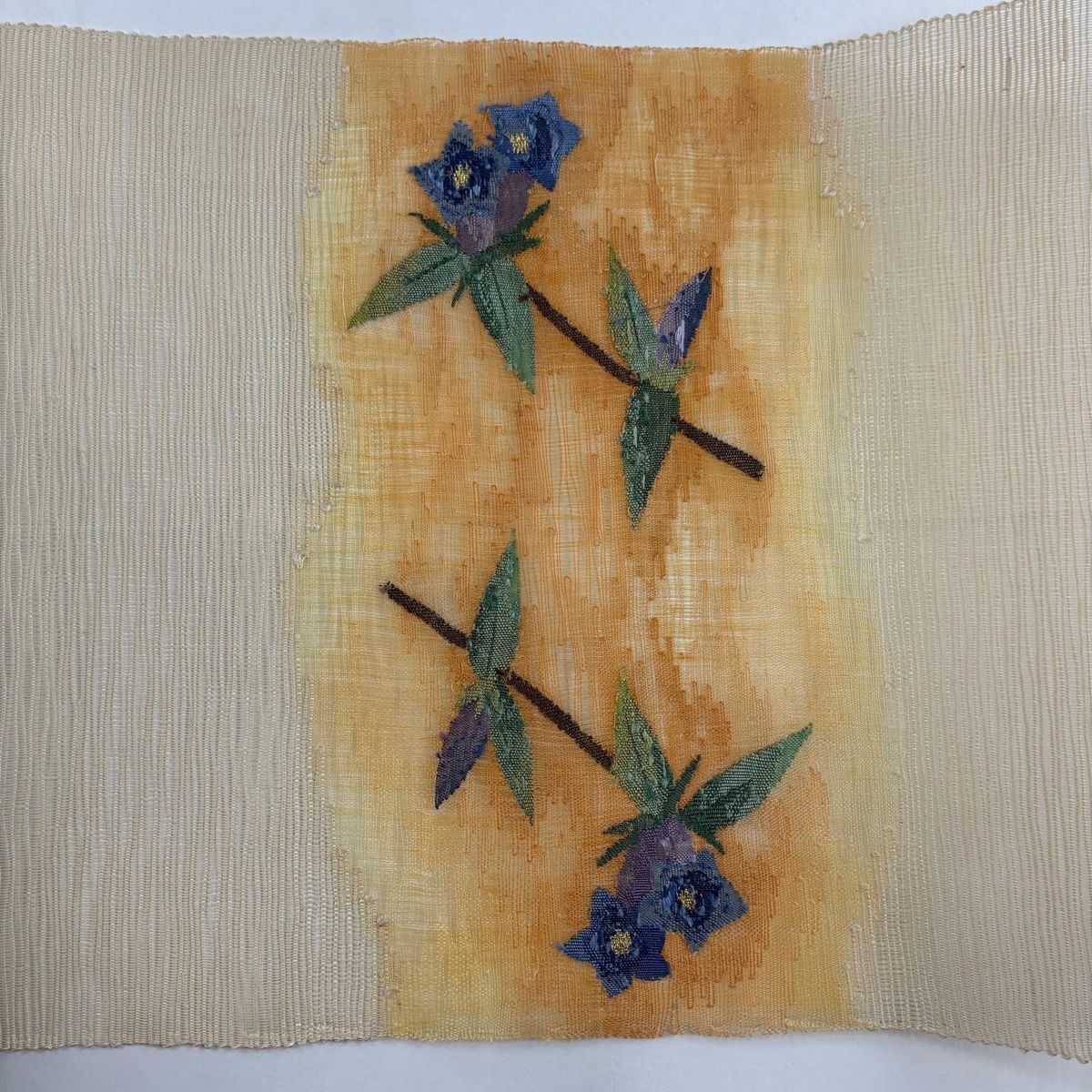 美品】 名古屋帯 秀品 夏帯 八寸名古屋帯 松葉仕立て 草花 金糸 薄茶色