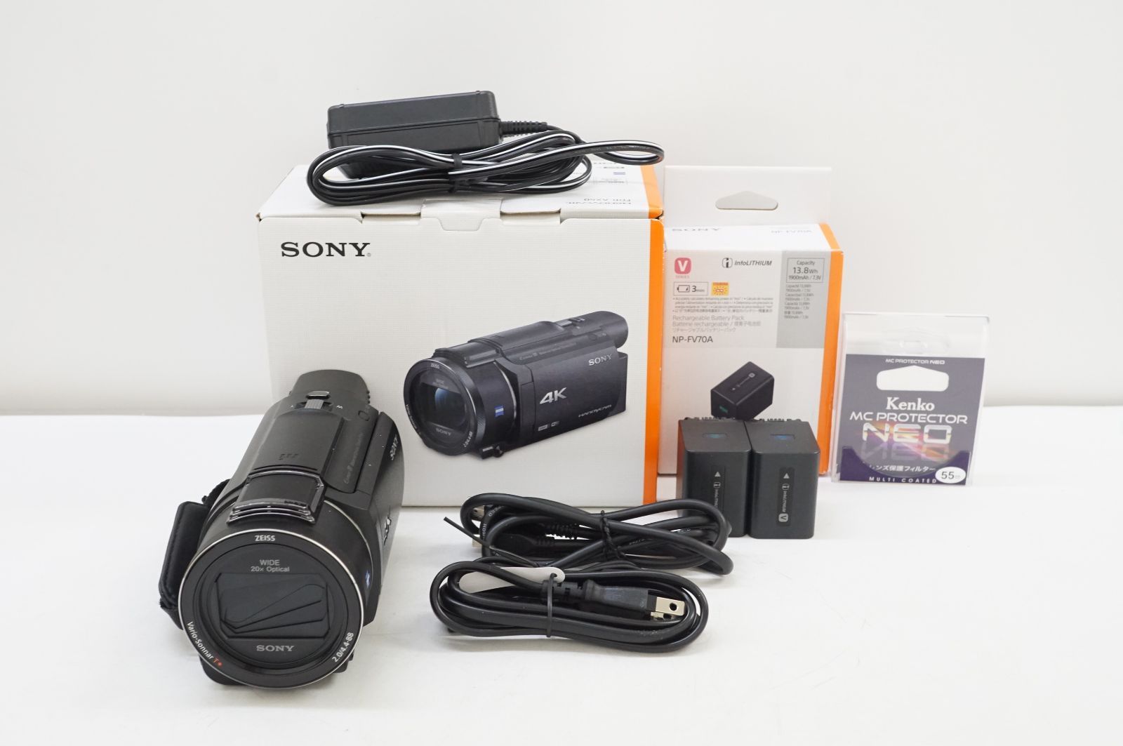 C191659)美品 SONY 4K ビデオカメラ FDR-AX60 ハンディカム 純正