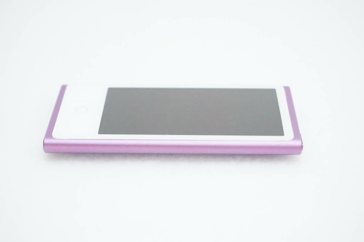中古】C Appleアップル 第7世代 iPod nano 16GB パープル MD479J