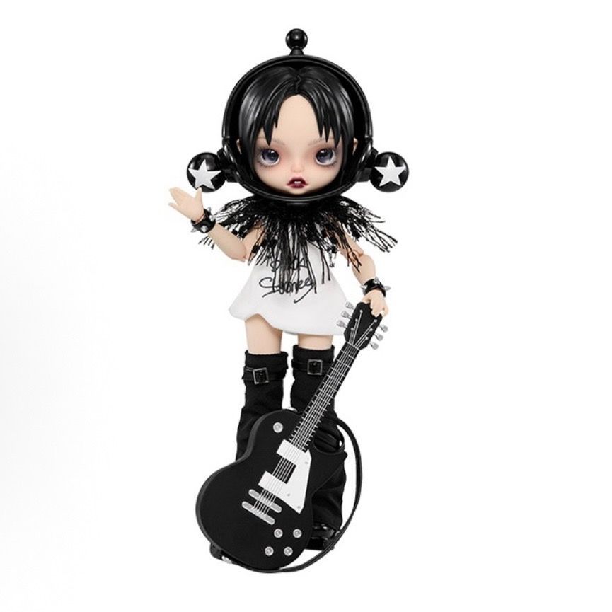 POPMART SKULLPANDA NANA 大崎ナナ　フィギュア POP MART SKULLPANDA 大崎娜娜 レア 可動フィギュア Nana Rock Style
