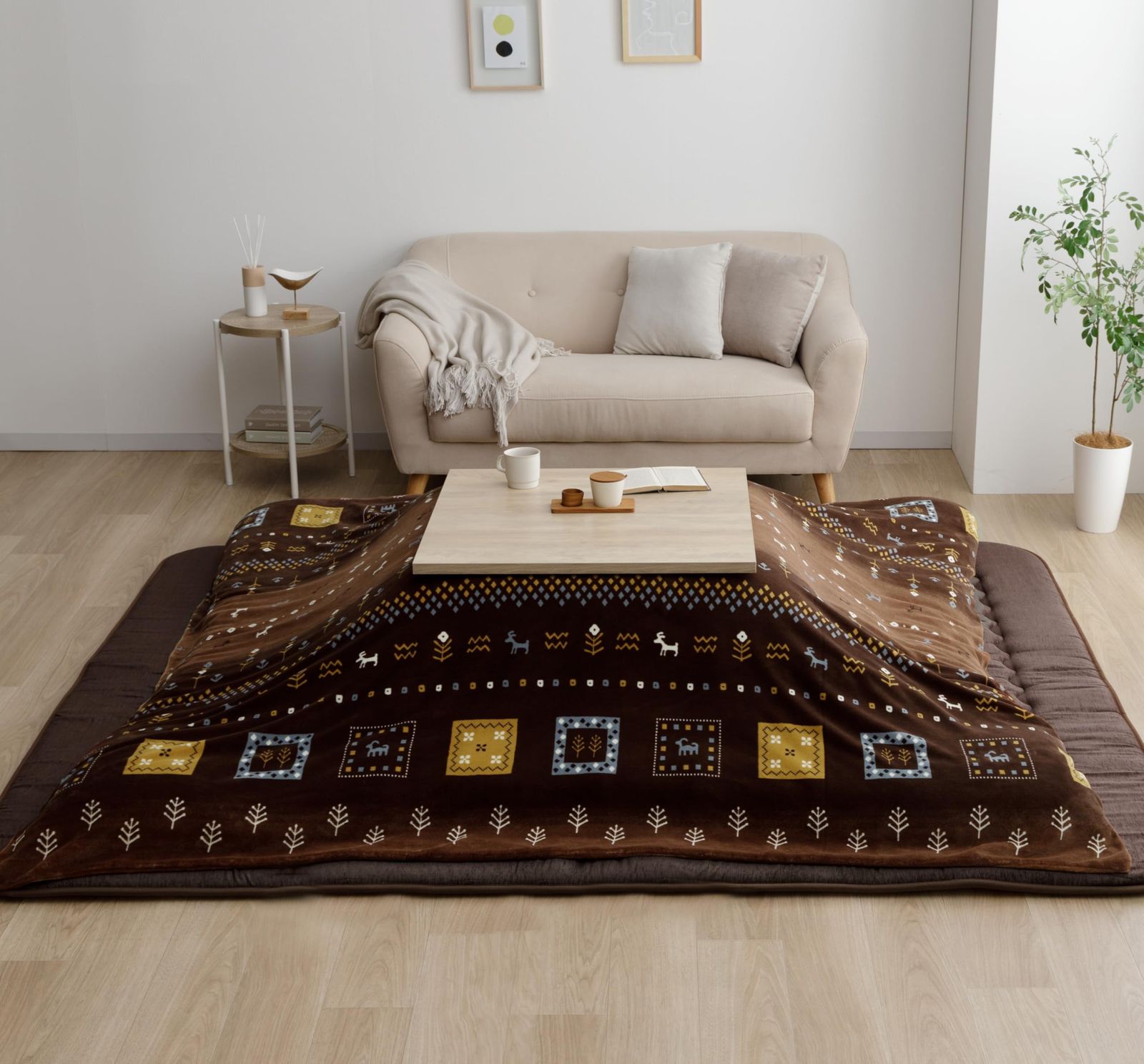 新品 イケヒコ こたつ布団 カバー ふわふわな肌触り カリエ 約215×215cm ブラウン ギャベ柄 こたつ布団カバー 正方形 汚れ防止 洗える #1152070061506