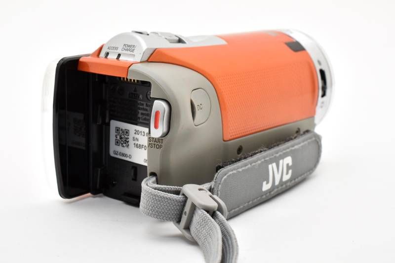 実用光学美品 JVC GZ-E600 オレンジ ビデオカメラ ハンディカム #4186