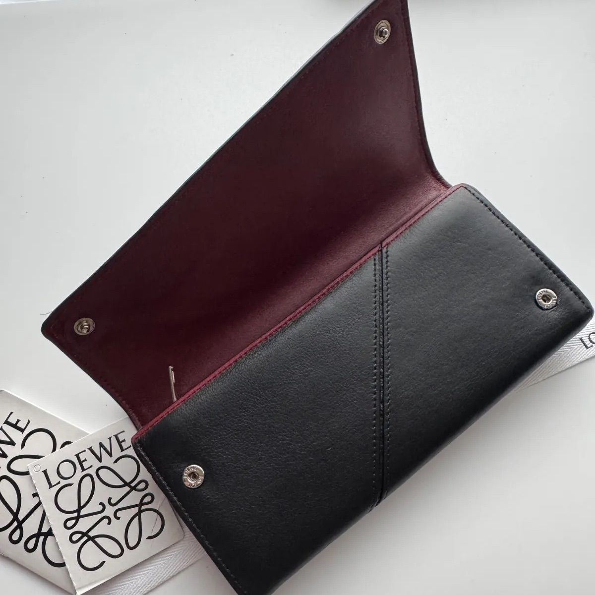 美品】 468 LOEWE ロエベ パズル 2つ折り長財布 - メルカリ