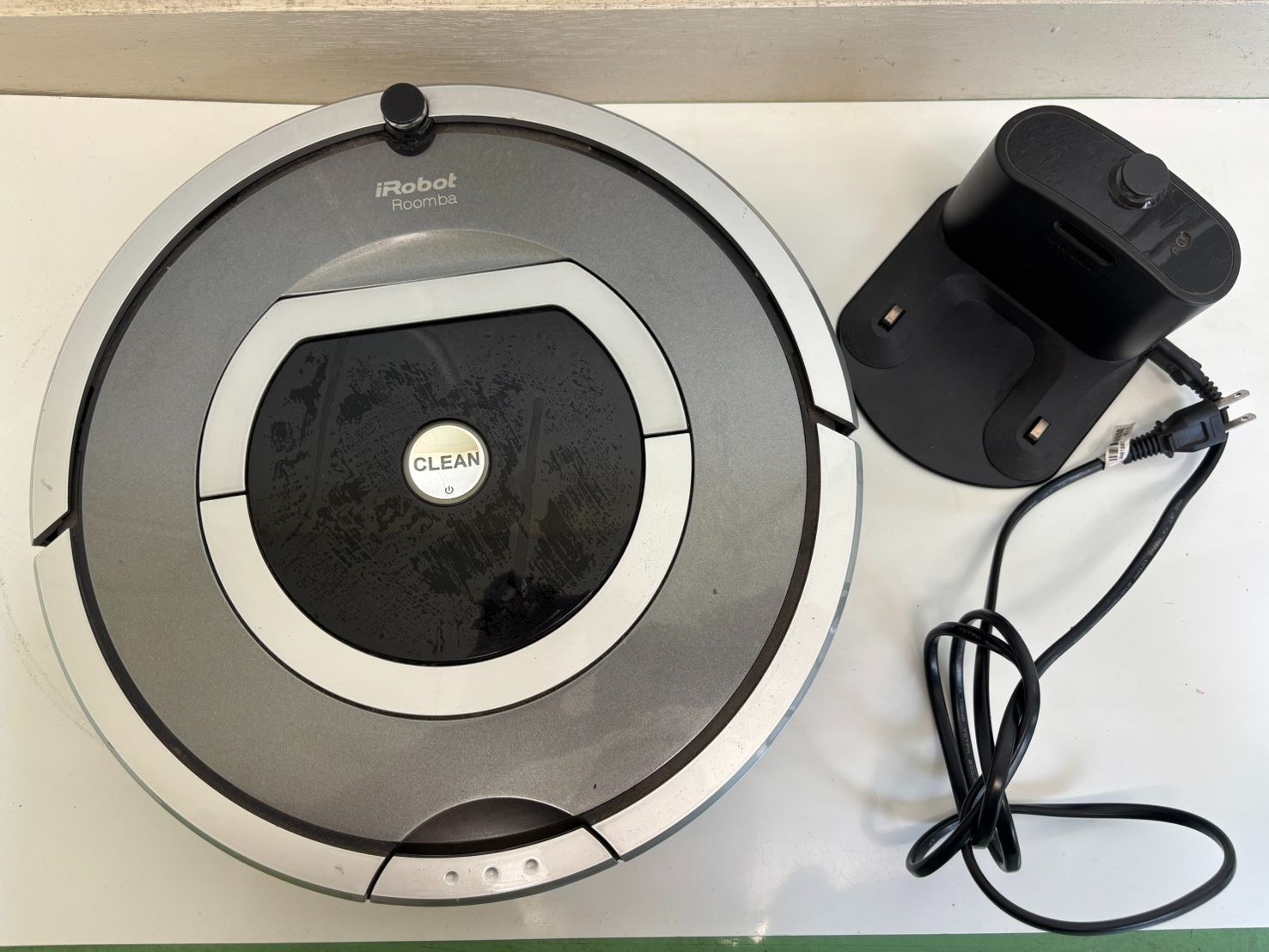 ジャンク・部品取り】iRobot ルンバ 780 ロボット掃除機 充電台付き