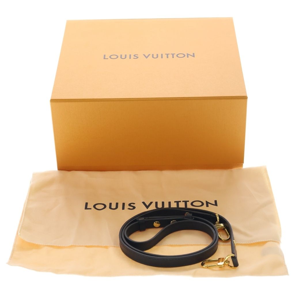 LOUIS VUITTON (ルイヴィトン) トリヨンモノグラム トランク