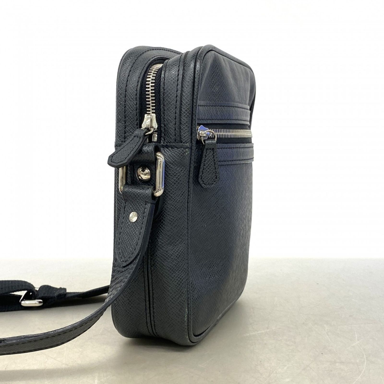 ルイ・ヴィトン(Louis Vuitton) ルイ・ヴィトン ショルダーバッグ
