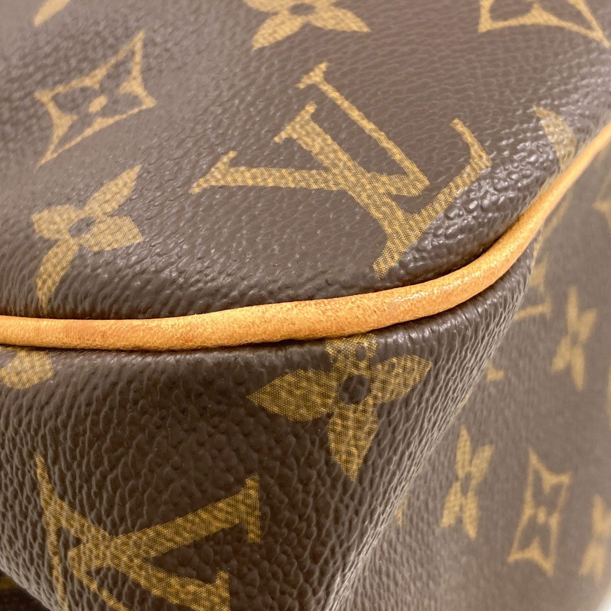 LOUIS VUITTON ルイヴィトン M51154 バティニョールオリゾンタル 