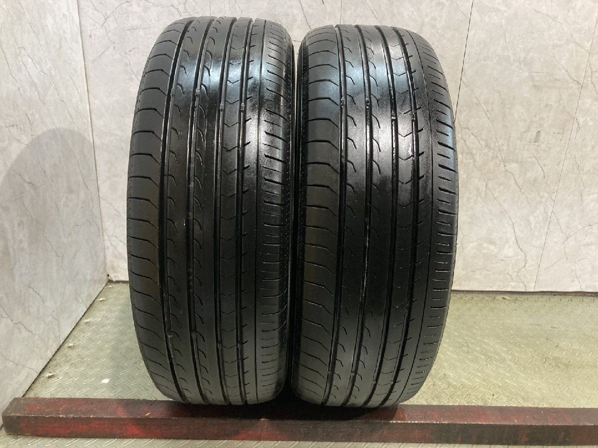 【走行短め】YOKOHAMA BluEarth RV-03 215/65R16 16インチ 夏タイヤ 2本 22～24年製 アルファード ヴェルファイア エルグランド　(MTC099)