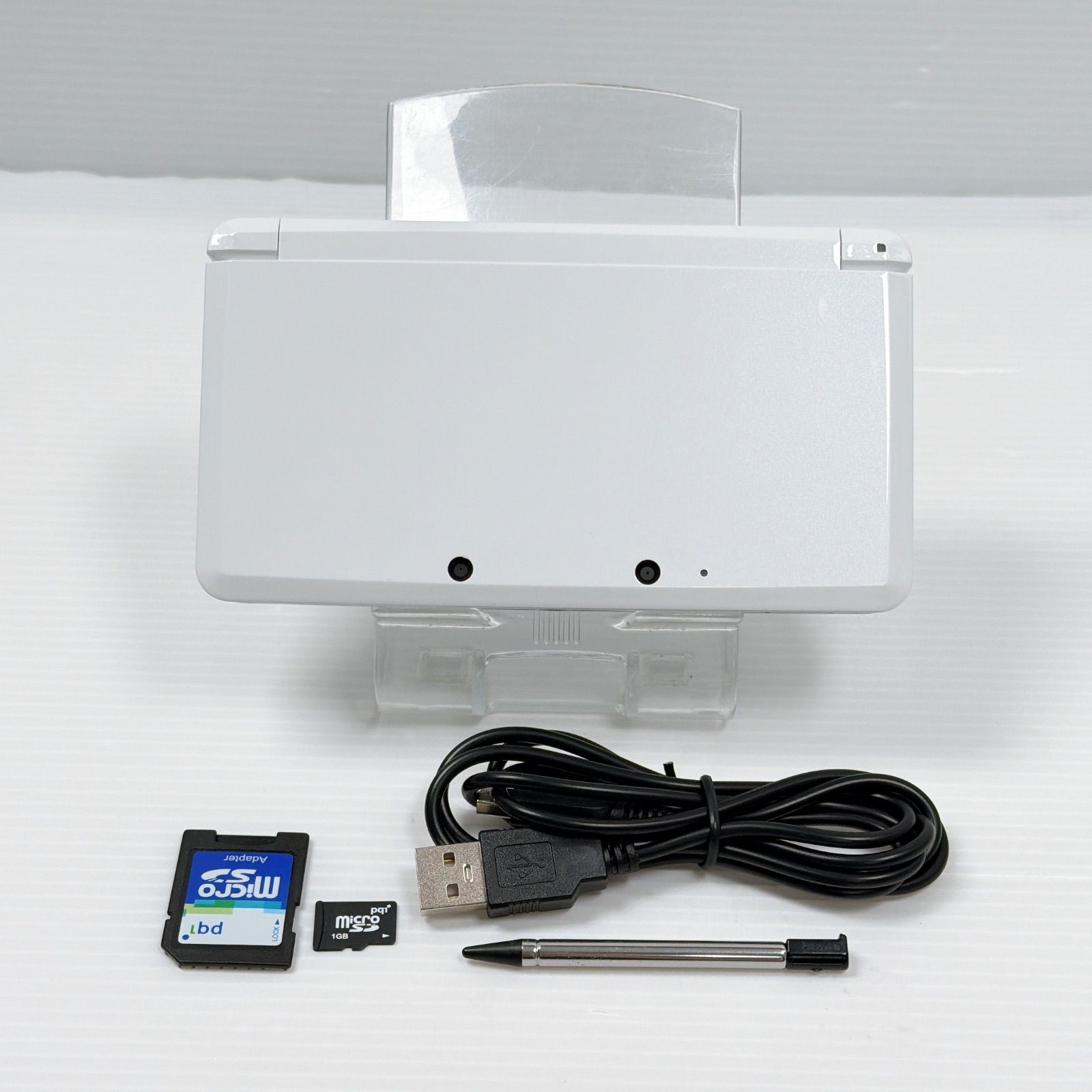 美品 ニンテンドー 3DS ピュアホワイト 遊べるセット 動作確認済み ds