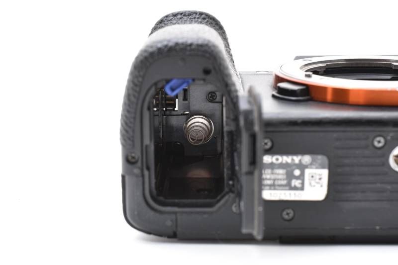 ☆良品☆《ショット数34,411回》ソニー SONY α7RII ボディ☆ YM1334