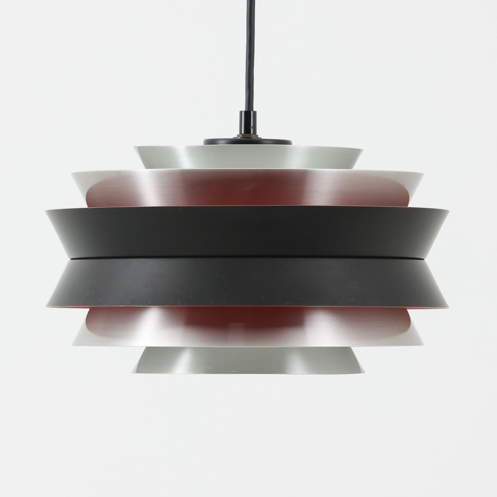 Carl Thore ペンダントライト Trava アルミ 直径30cm Granhaga Metallindustri/DK19609