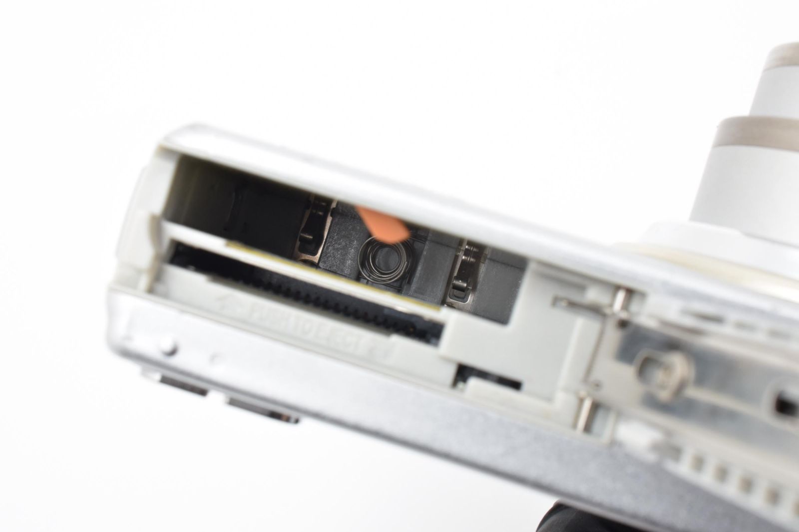 ☆良品☆ オリンパス OLYMPUS FE-290 シルバー コンパクトデジカメ
