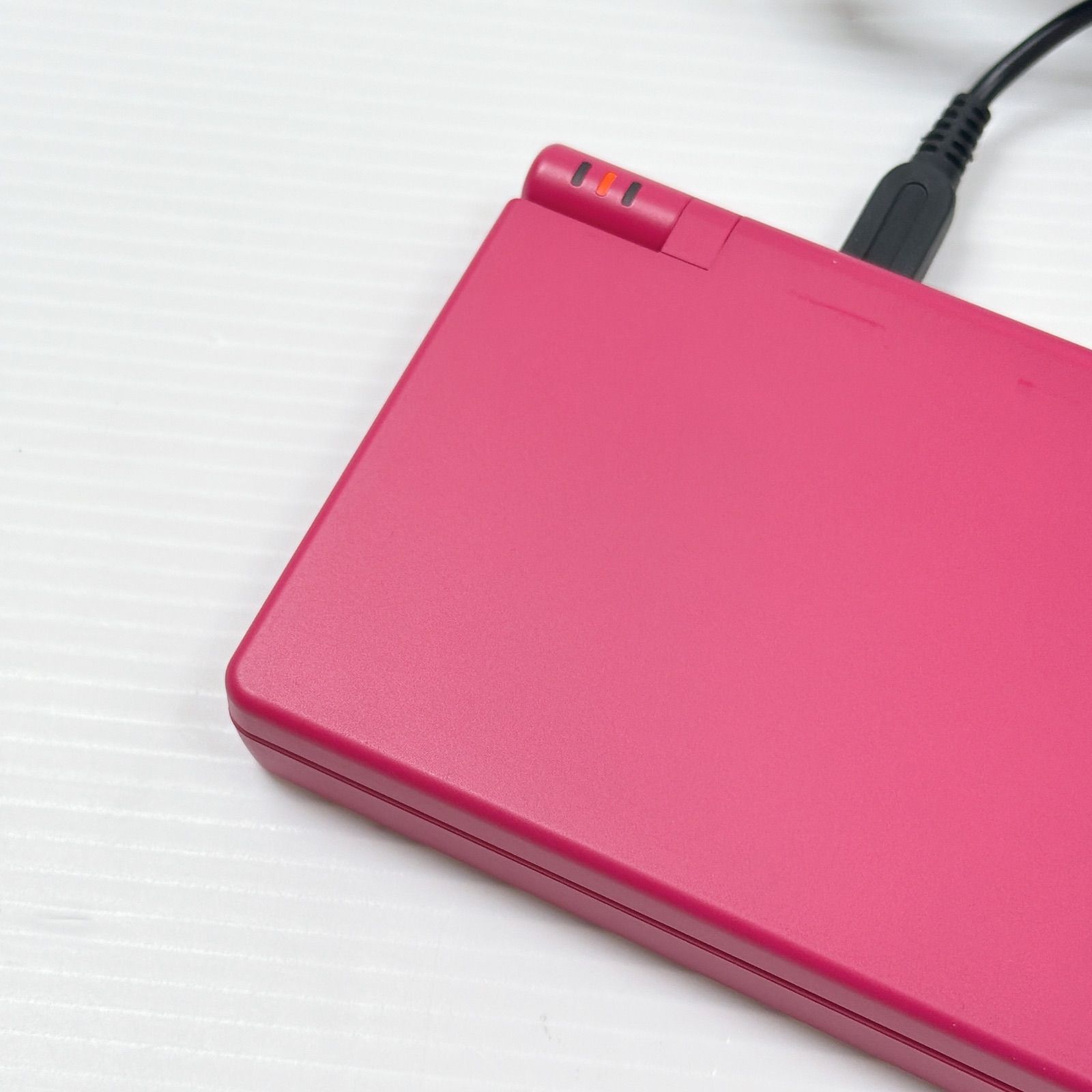 美品 ニンテンドー DSi ピンク 遊べるセット 動作確認済み Nintendo ds