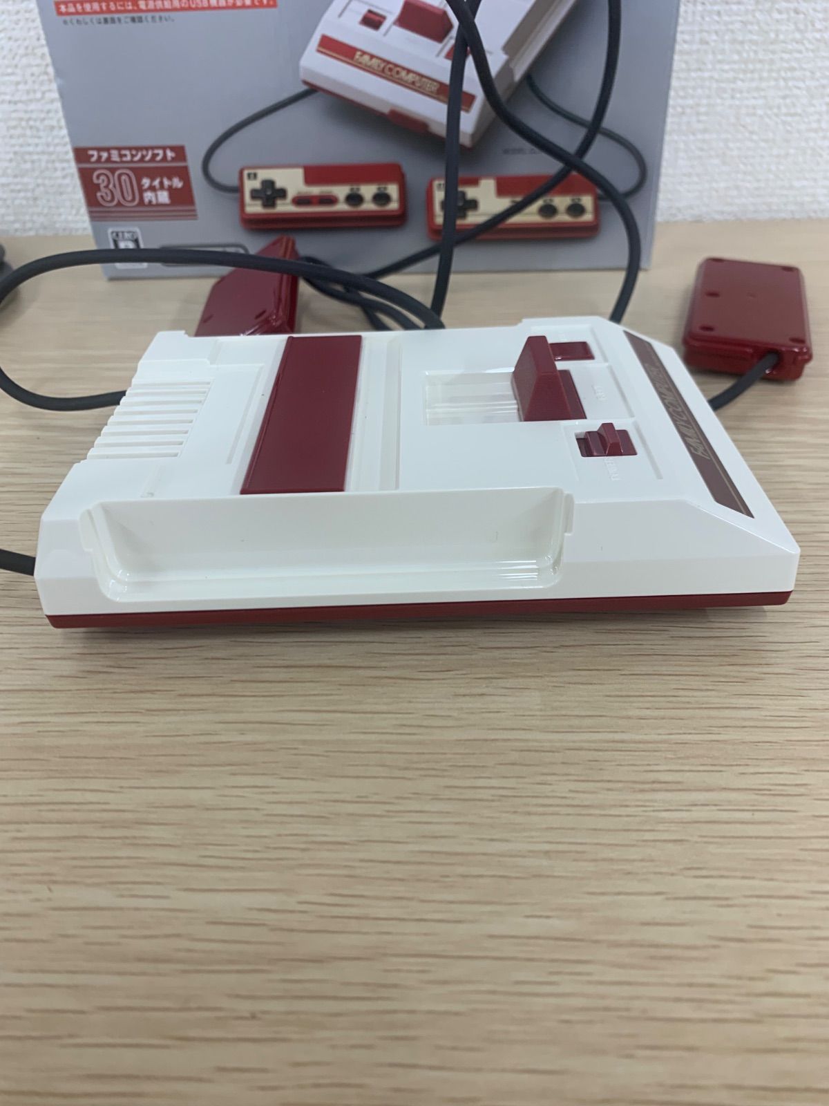 ！通電動作未確認 美品 ニンテンドークラシックミニ ファミリーコンピュータ 【ゲームソフト、ゲーム機5】【6.8】