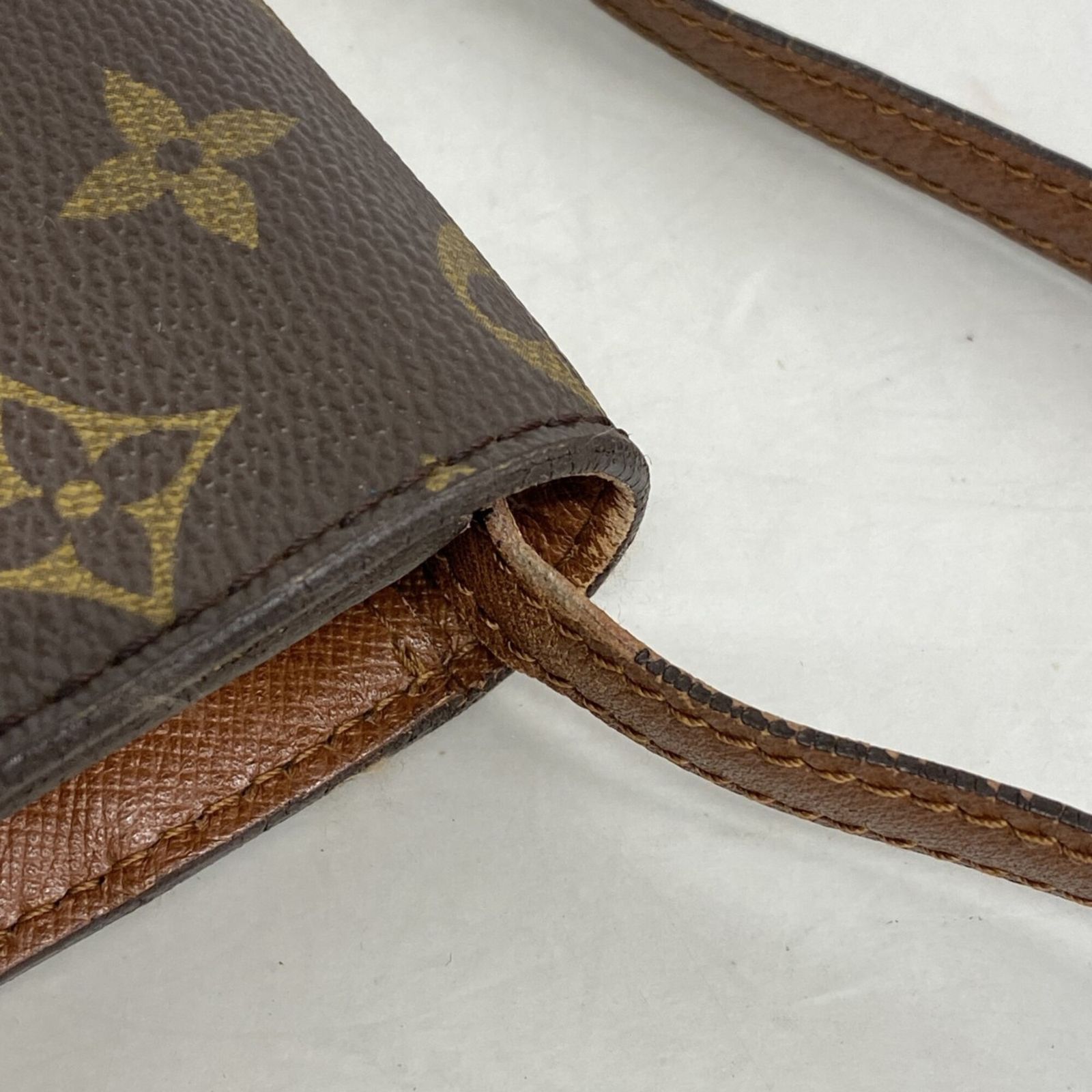 ルイ・ヴィトン(Louis Vuitton) ルイ・ヴィトン ショルダーバッグ 