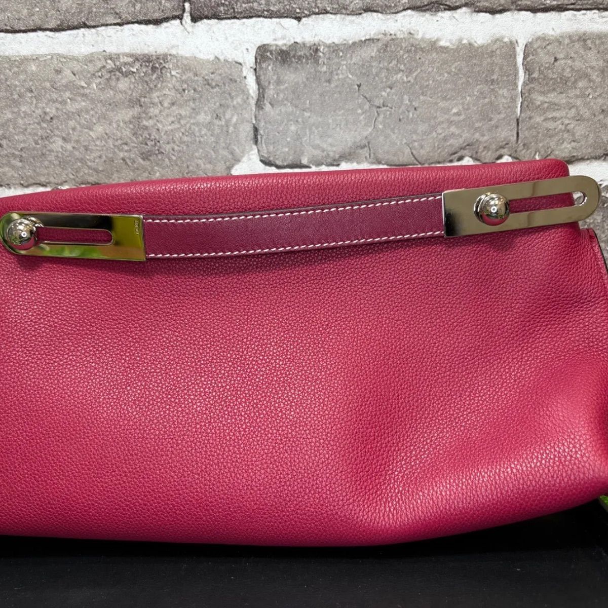 ☆ LOEWE（ロエベ）アマソナ クラッチバッグ レザー ピンク系 レディース スペイン製☆