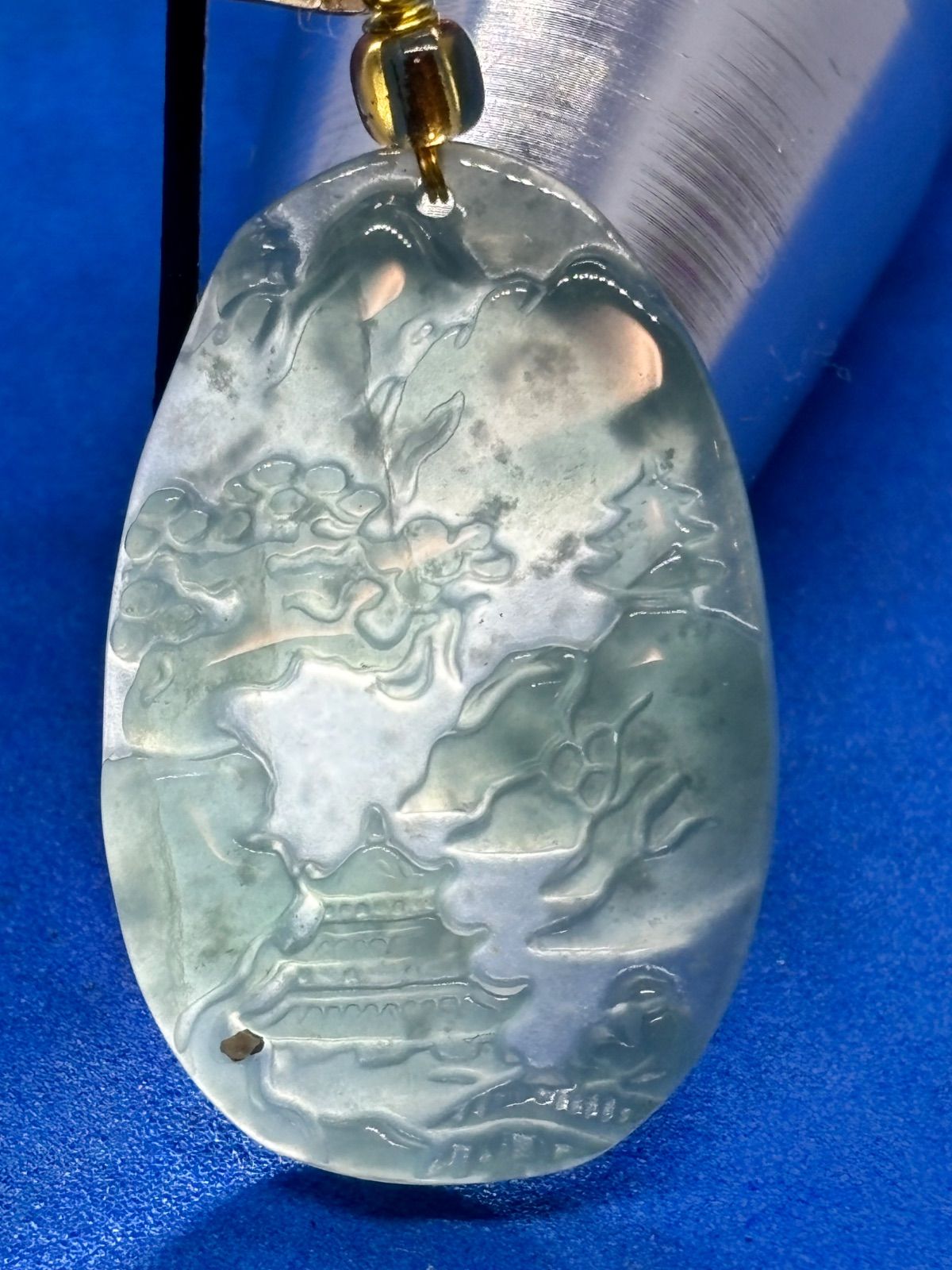 天然翡翠A貨 藍水氷種 精雕山水ペンダント 開運風水 5554-1/4 - メルカリ