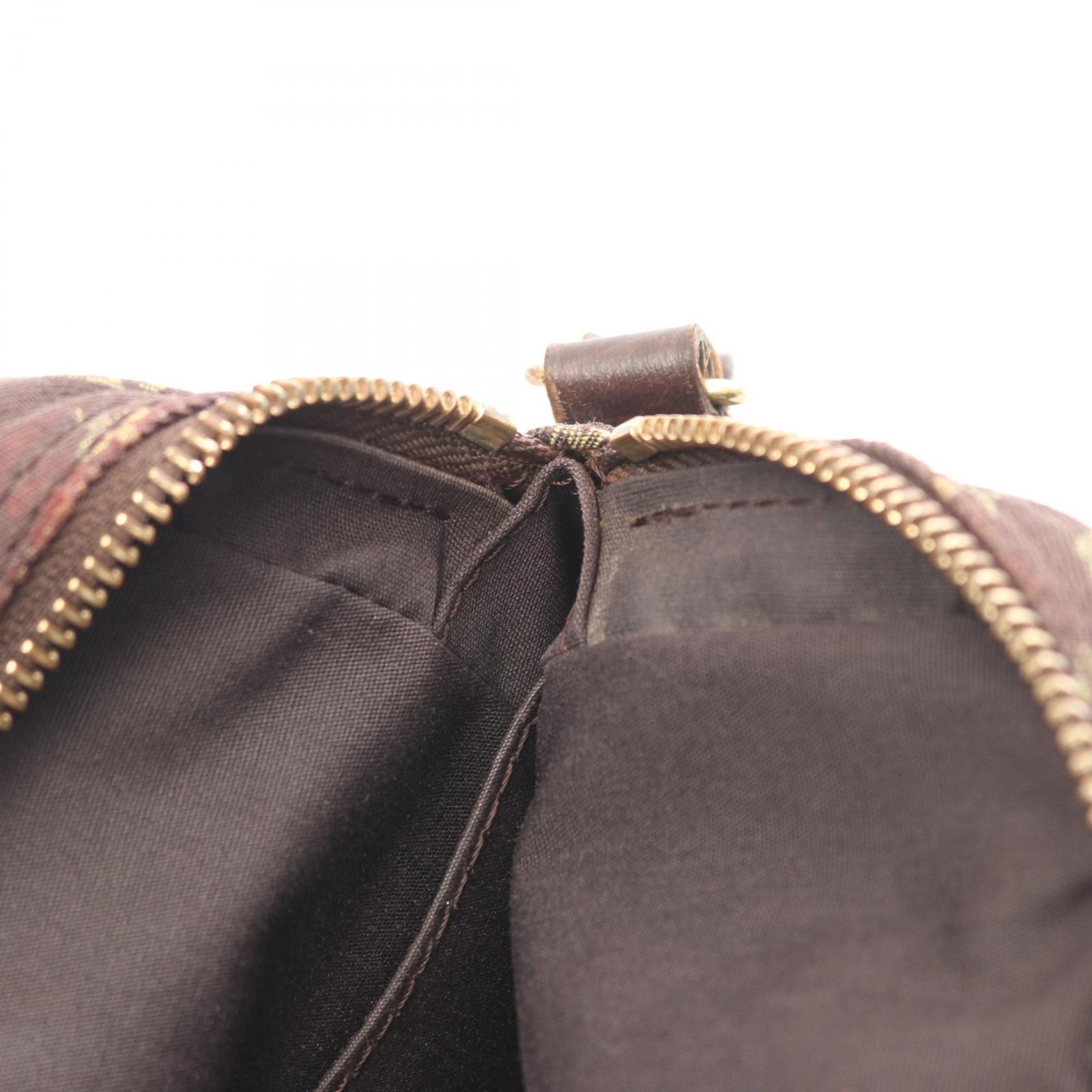 LOUIS VUITTON ルイ・ヴィトン ポシェット ダヌーブ モノグラム 