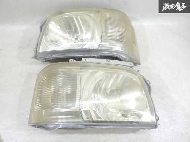 トヨタ 純正 200系 ハイエース 1型 2型 前期 ハロゲン ヘッドライト