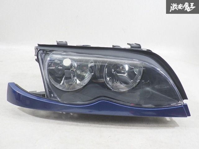 【ストア出品】 BMW 純正 E46 3シリーズ ハロゲン ヘッドライト ヘッドランプ 右 右側 0301177602 青メタ系パネル 棚17-2