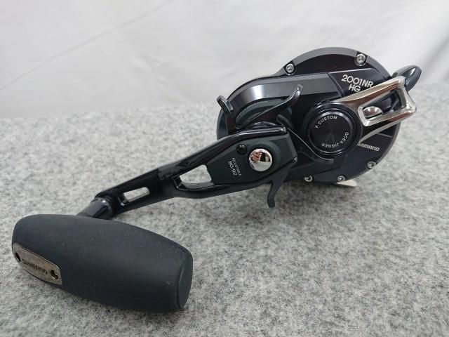 未使用品】 シマノ 19 オシアジガー Fカスタム 2001NRHG (左) 釣り具