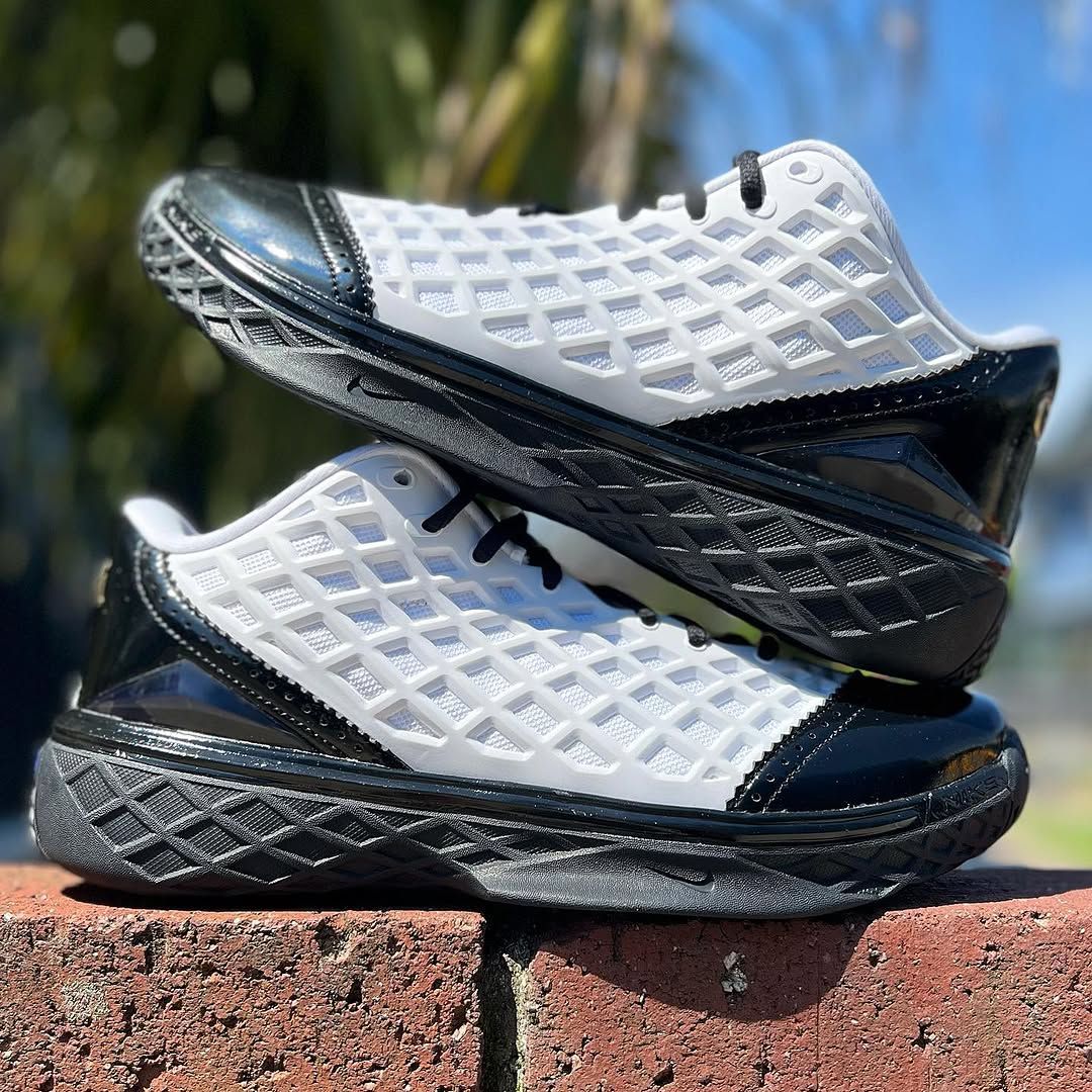 NIKE KOBE 3 LOW PROTRO 