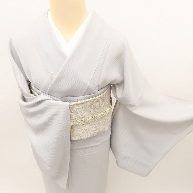 Yururiの正絹縮緬手縫いの被布(中綿なし）ミルキーホワイト 百華❀Y5045◇正絹 夏着物 五泉 手縫い仕立て 暈し 一つ紋 ワイド