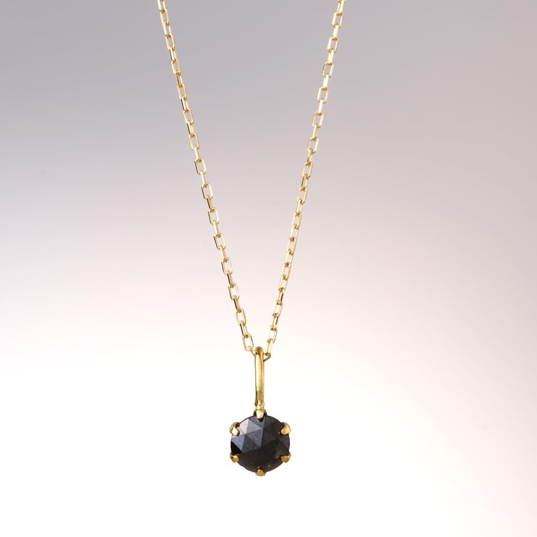ブラックダイヤモンド ネックレスペンダント18金（K18）トップ 