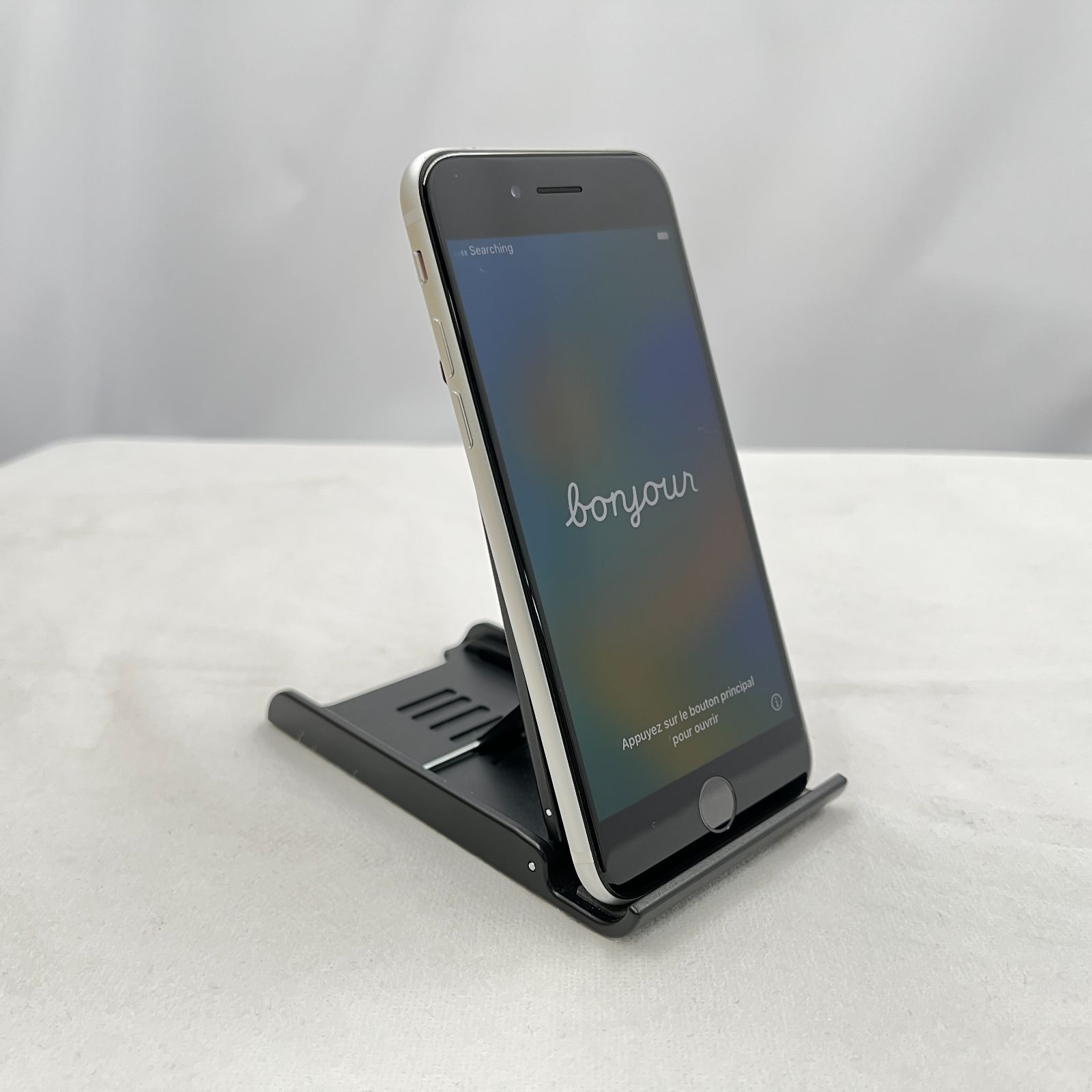 ☆ジャンク☆iPhone SE 第2世代 64GB MHGQ3J/A SIMフリー ホワイト
