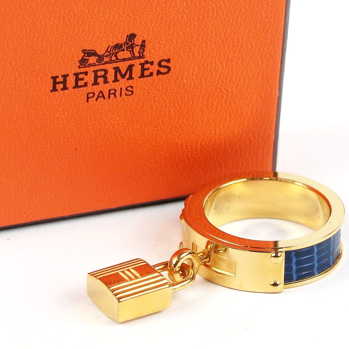 美品】HERMES エルメス スカーフリング ケリー ブランド小物 雑貨 箱