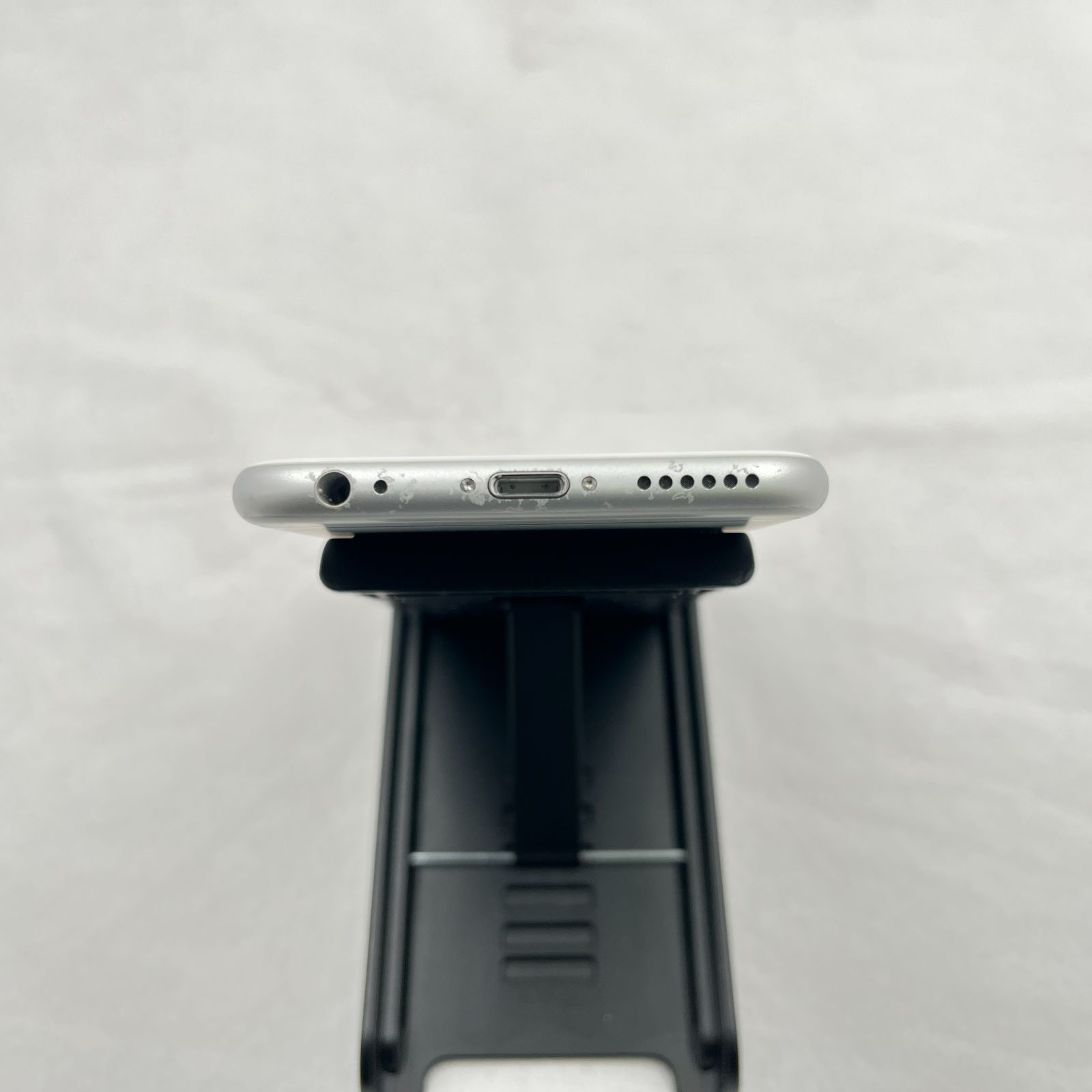 ☆ジャンク☆iPhone 6s 32GB MN0X2J/A SIMフリー シルバー (RM1866