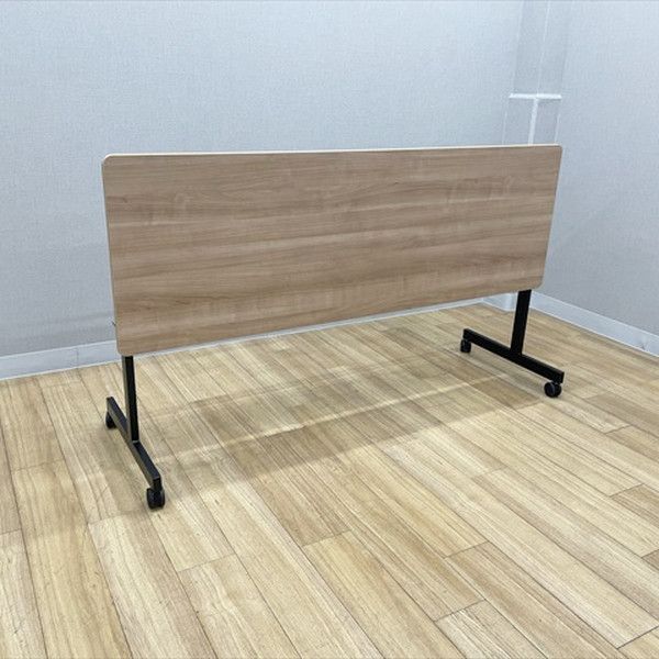 会議テーブル フラップ式 スタッキングテーブル 幕板無 幅1800 奥600 ナチュラル｜ワークテーブル・作業台