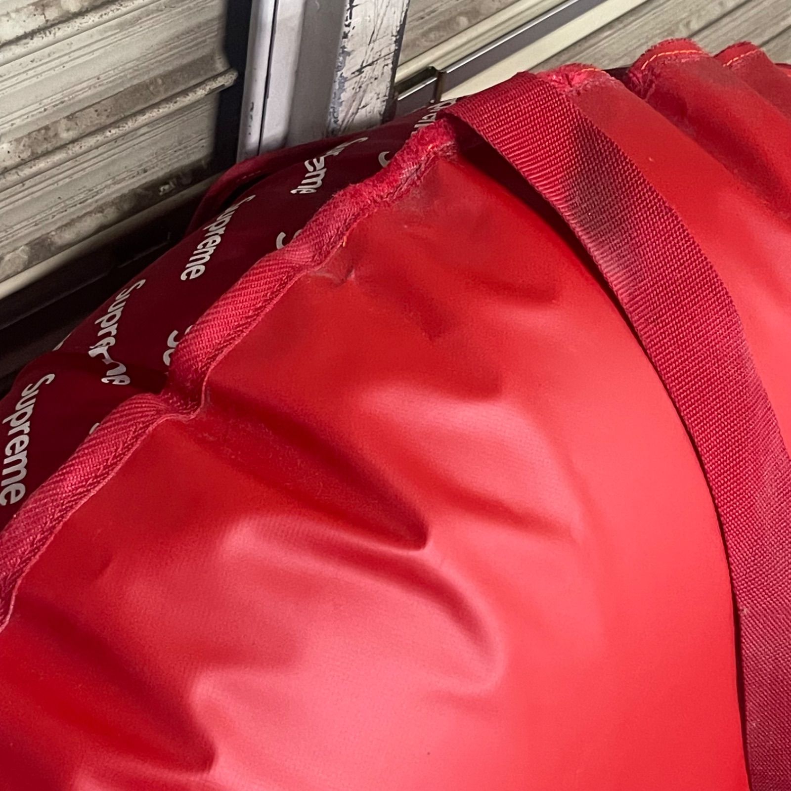 NPA】Supreme シュプリーム スノーチューブ 浮き輪 - メルカリ