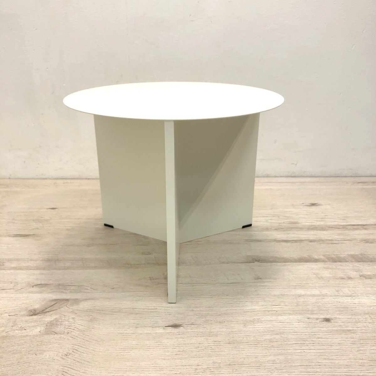 HAY SLIT TABLE ROUND ラウンド ローテーブル ホワイト HAY ヘイ SLIT TABLE ROUND スリットテーブル ラウンド ホワイト Φ45