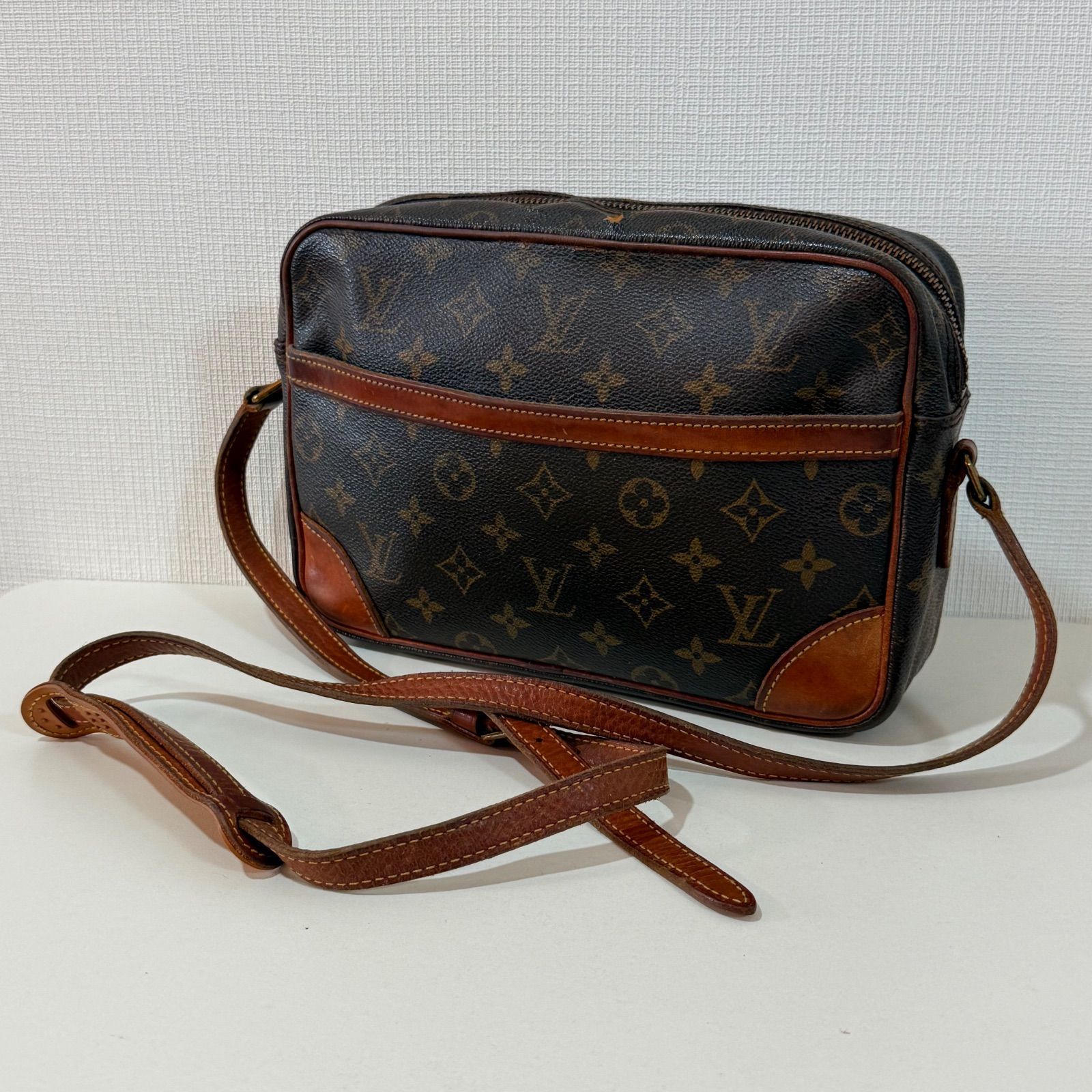 LOUISVUITTON ルイヴィトン トロカデロ モノグラム ショルダーバッグ