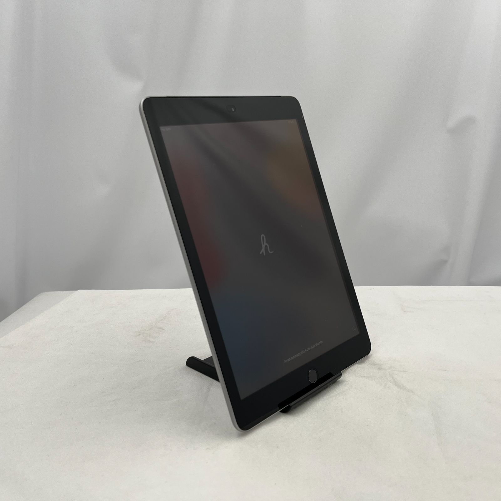 ☆ジャンク☆iPad 第6世代 Wi-Fi+Cellular 32GB MR6N2J/A SIMフリー 