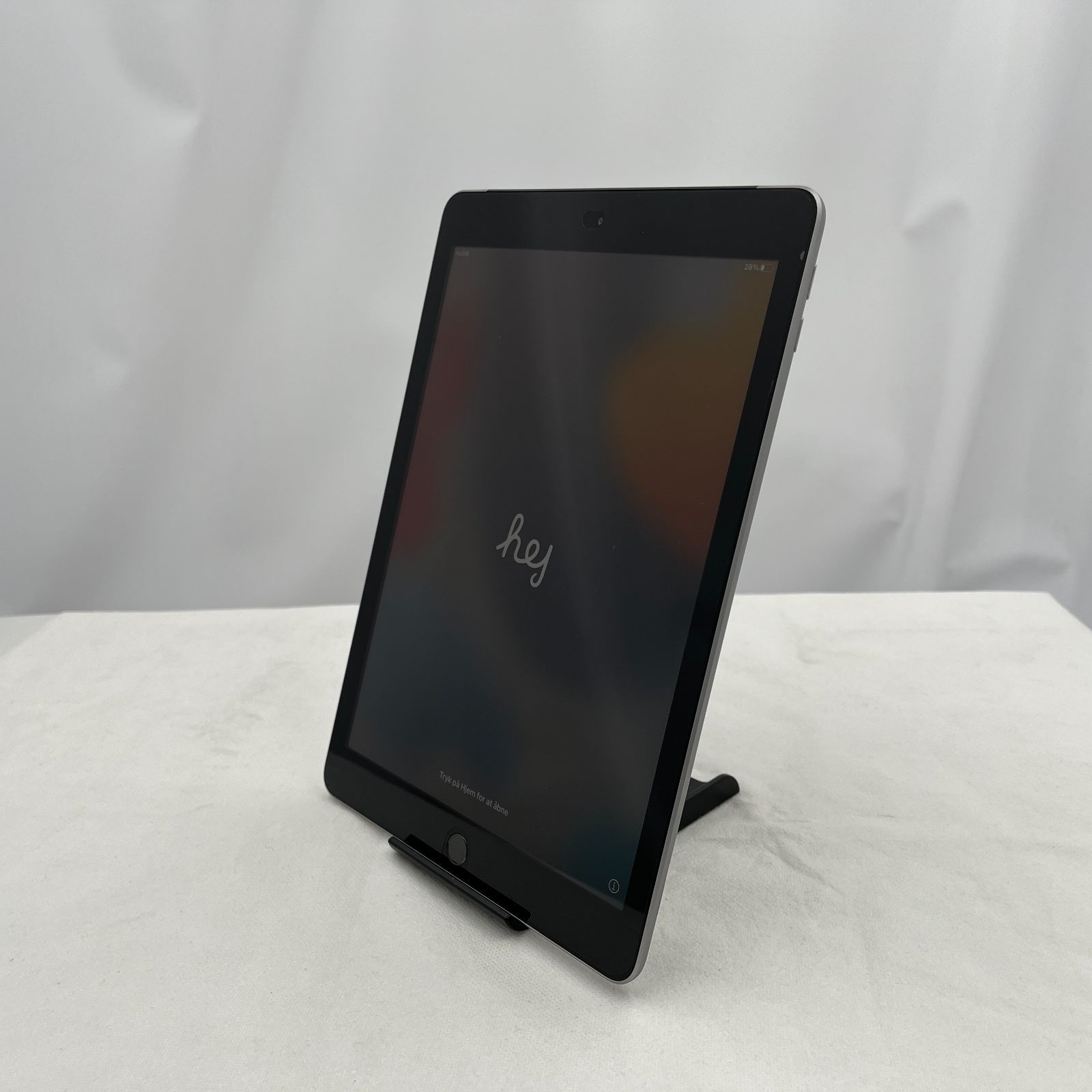 ☆ジャンク☆iPad 第6世代 Wi-Fi+Cellular 32GB MR6N2J/A SIMフリー ☆ジャンク☆iPad 第6世代 Wi-Fi+Cellular 32GB MR6N2J/A SIMフリー