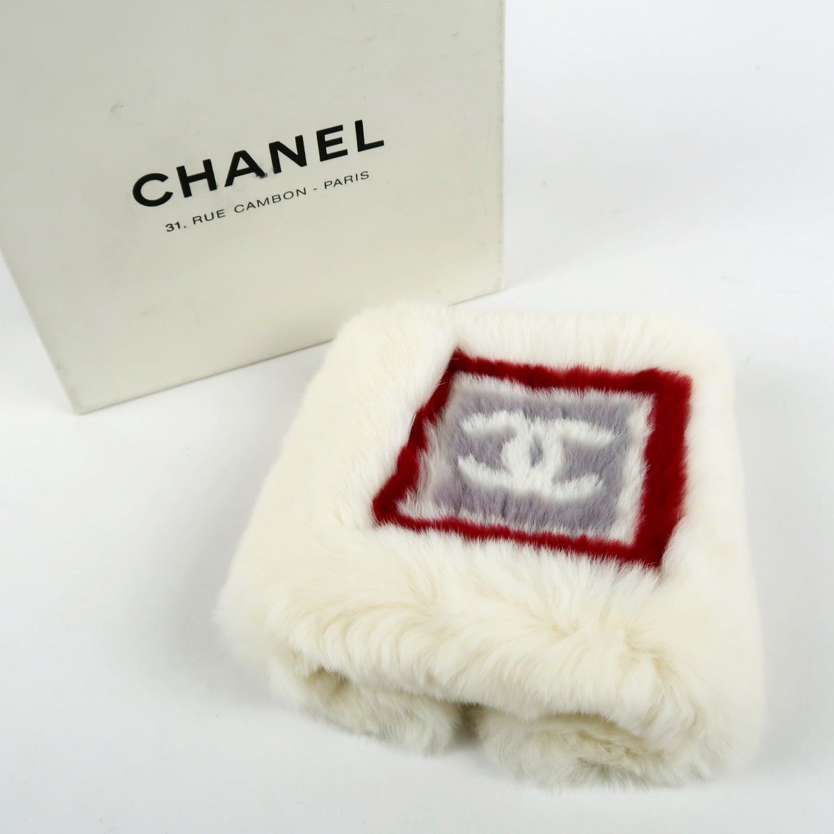 【美品】CHANEL シャネル ラパンファー ブレスレット リストバンド 約12×21㎝ ココマーク【UB57】