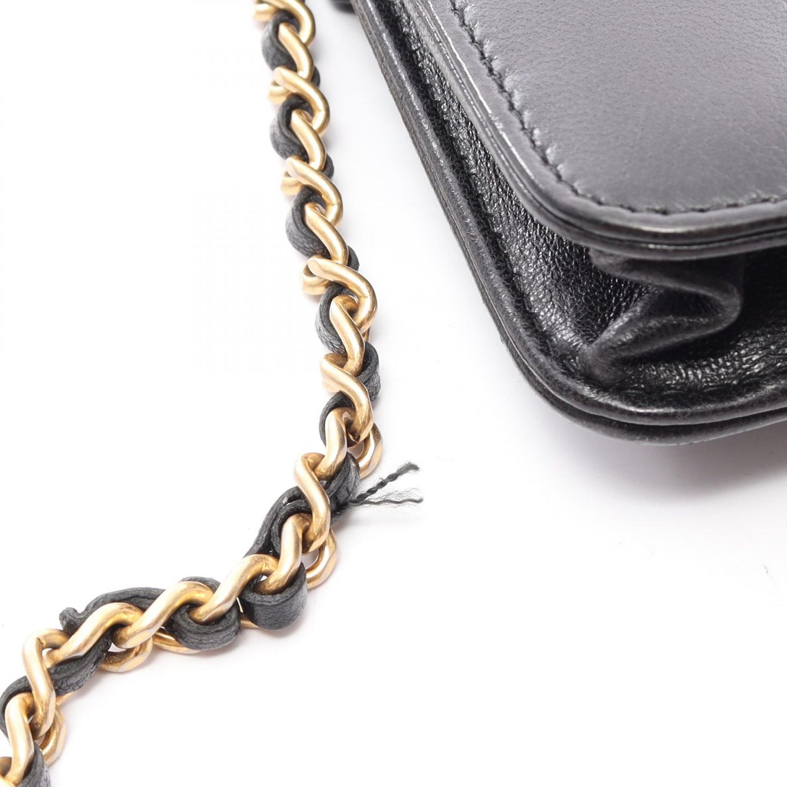 シャネル CHANEL ショルダーバッグ Vステッチ A84362 ブラック