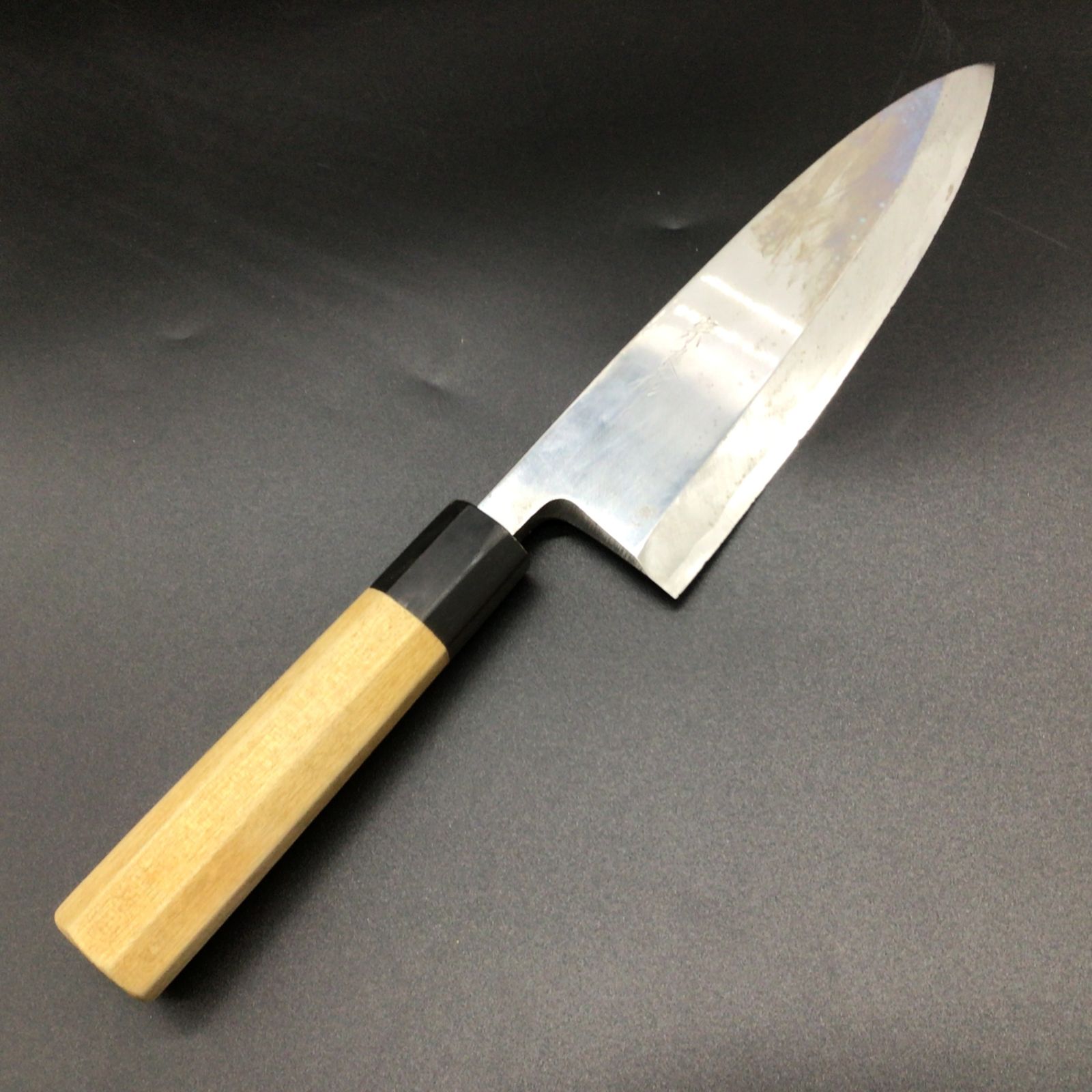 5384 【宗良作】出刃包丁 全長約３７cm 刃渡り約21cm 白水牛朴木八角柄 料理人 職人用 和包丁 板前 料理包丁 刃欠け有り