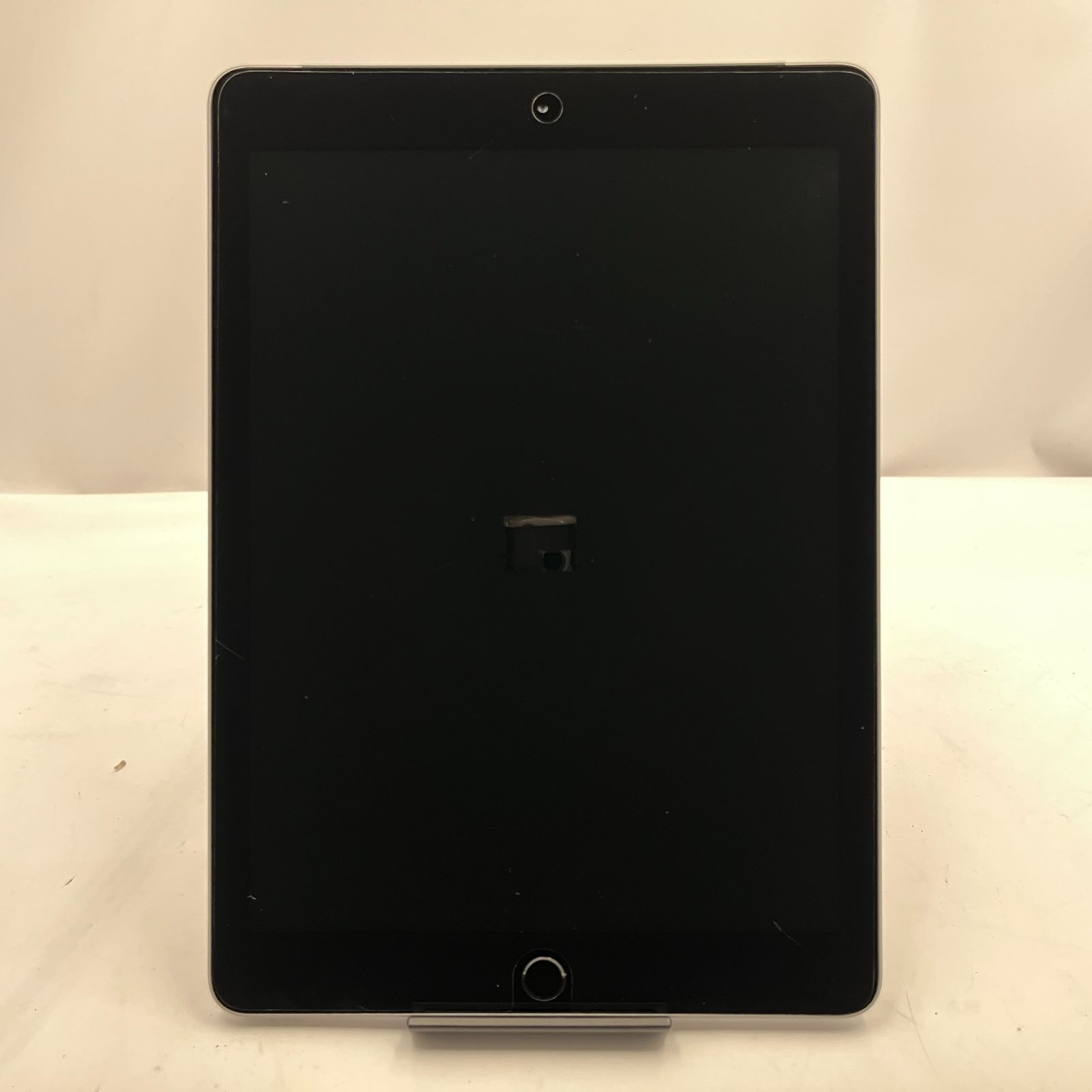 ジャンク iPad 第6世代 32GB スペースグレイ Wi-Fi+Cellular - メルカリ