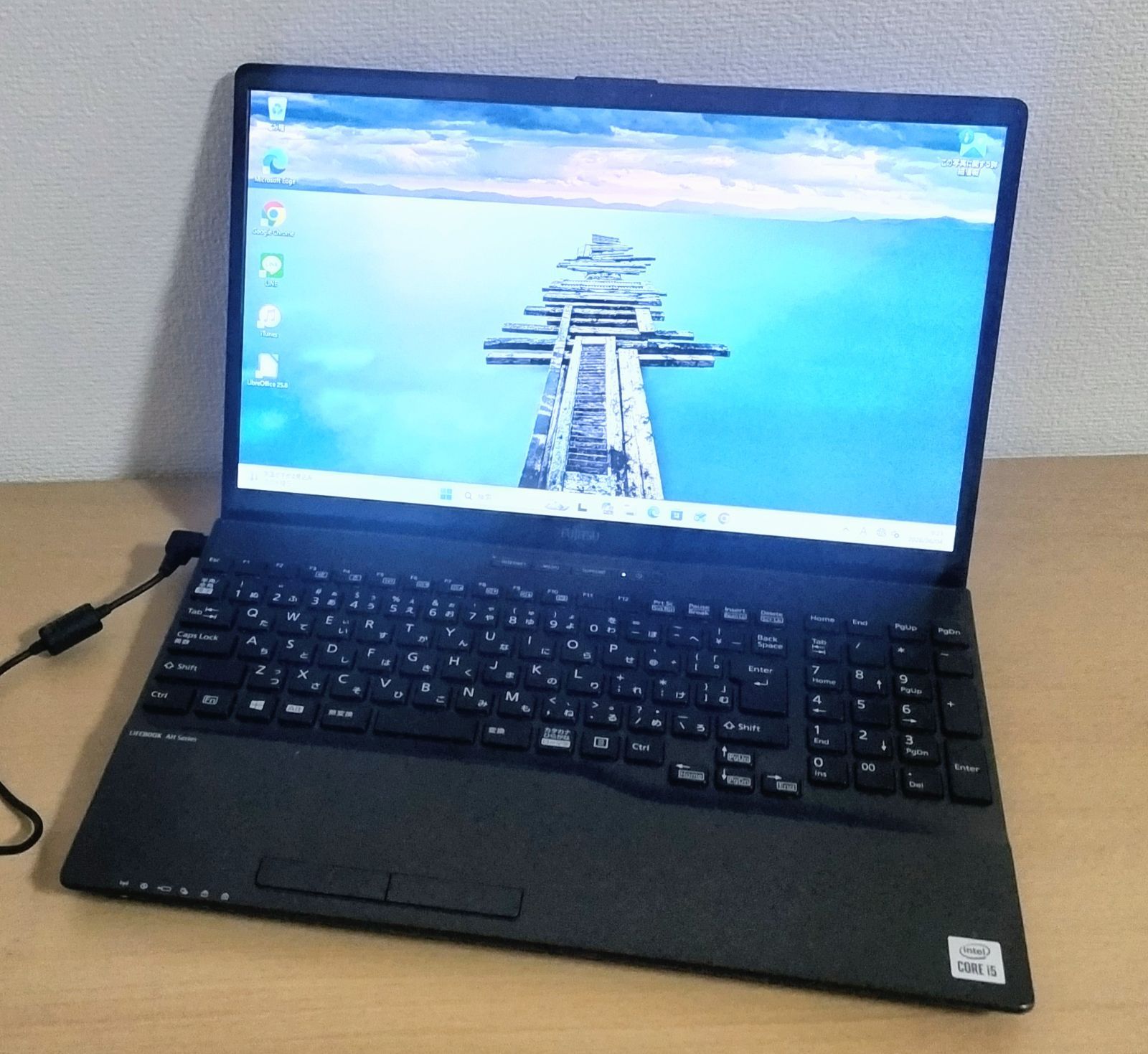 美品】Win11/SSD256GB/16GB/Office付 富士通 LIFEBOOK WGA151 - メルカリ